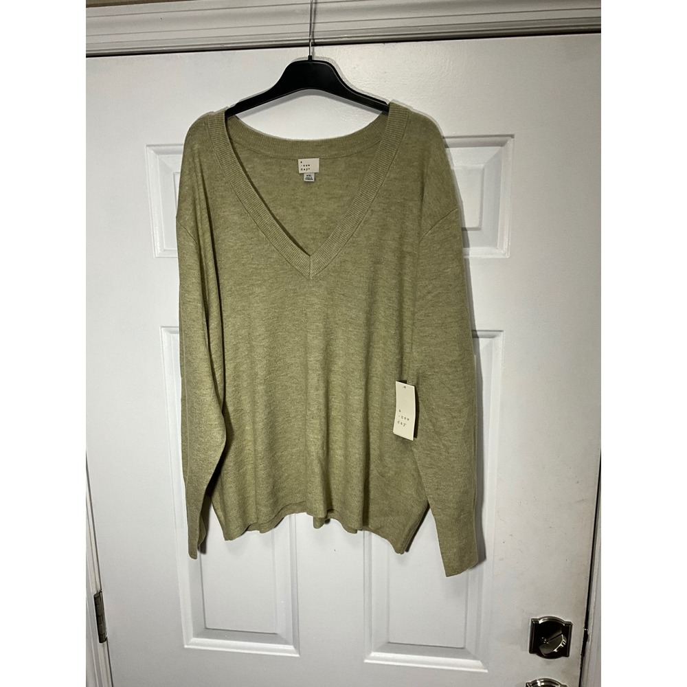 A New Day Women XXL V-Neck Sweater Heathered Oatmeal Beige Long Sleeve Knit Top